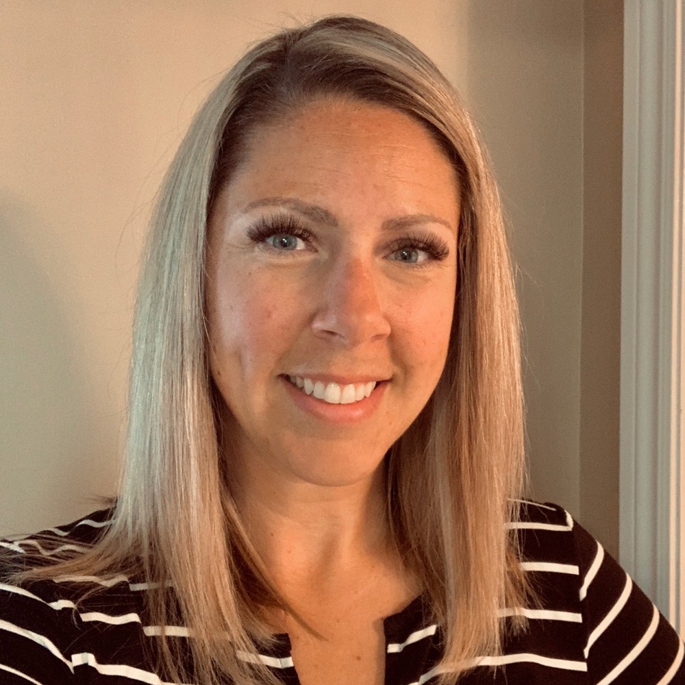 Meet your Posher, Elizabeth